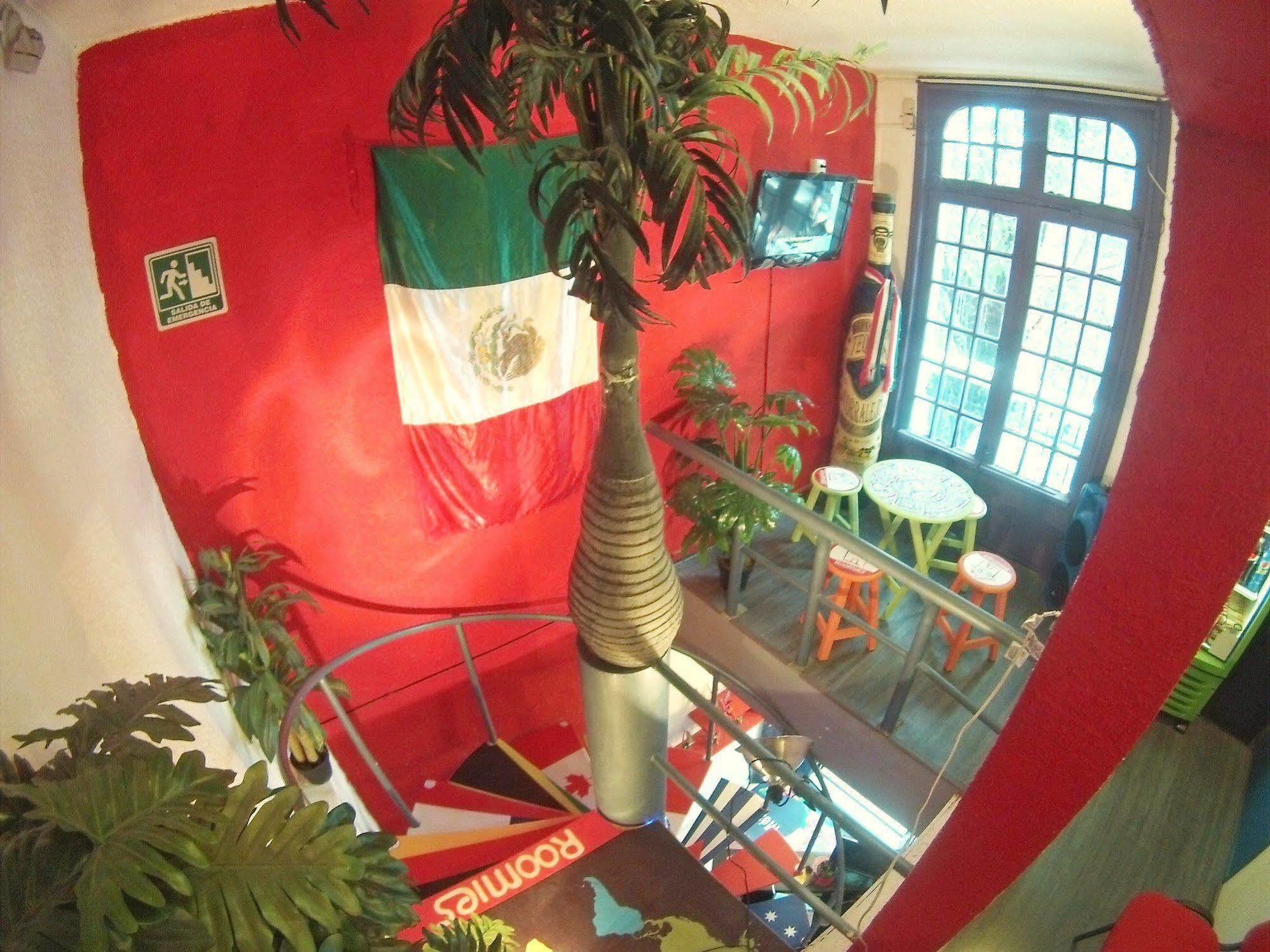 Roomies Hostel Roma Mexico by Eksteriør bilde